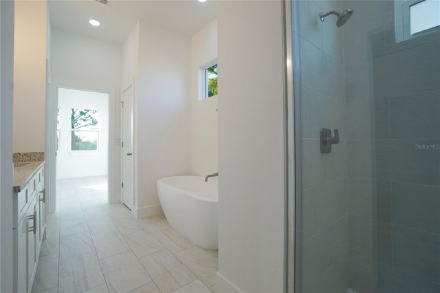 52 BRIG CIRCLE E, Placida, FL 33946