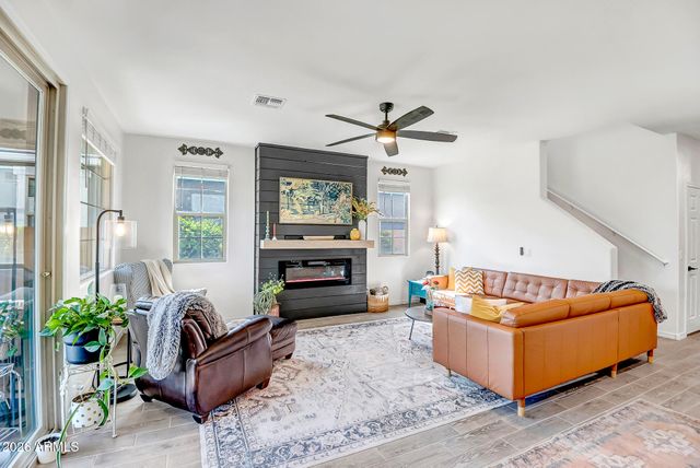 22946 E SADDLE Way, Queen Creek, AZ 85142