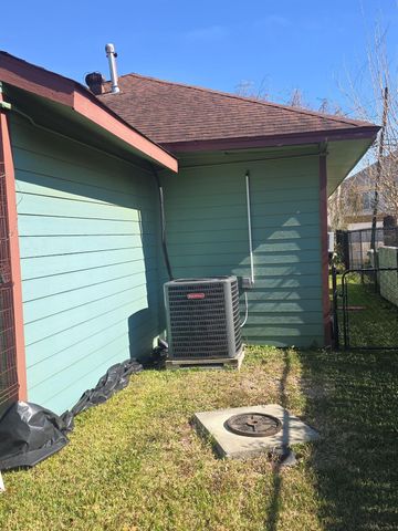 7106 Tierwester Street, Houston, TX 77021