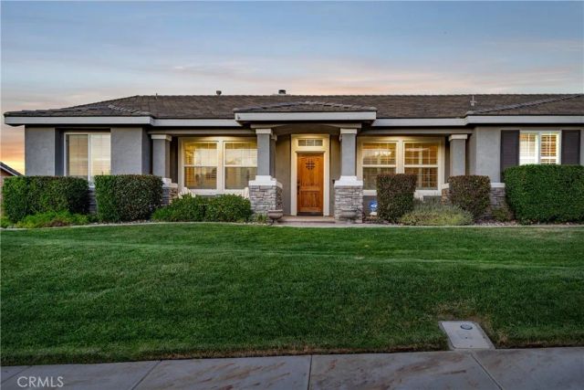 40816 Los Amores Court, Palmdale, CA 93551