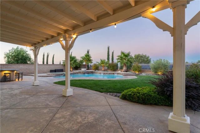 40816 Los Amores Court, Palmdale, CA 93551
