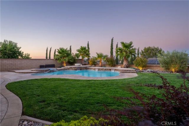 40816 Los Amores Court, Palmdale, CA 93551