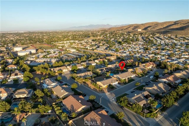 40816 Los Amores Court, Palmdale, CA 93551