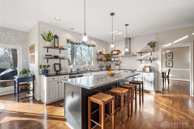 603 Valleywoods Court, Miami Twp, OH 45140