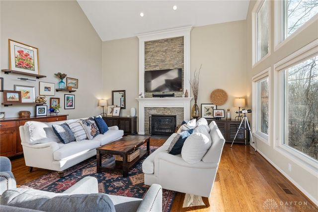 603 Valleywoods Court, Miami Twp, OH 45140