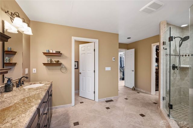 603 Valleywoods Court, Miami Twp, OH 45140