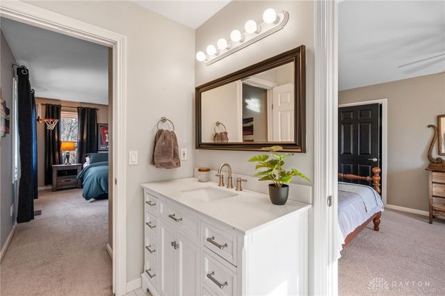 603 Valleywoods Court, Miami Twp, OH 45140