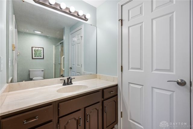 603 Valleywoods Court, Miami Twp, OH 45140