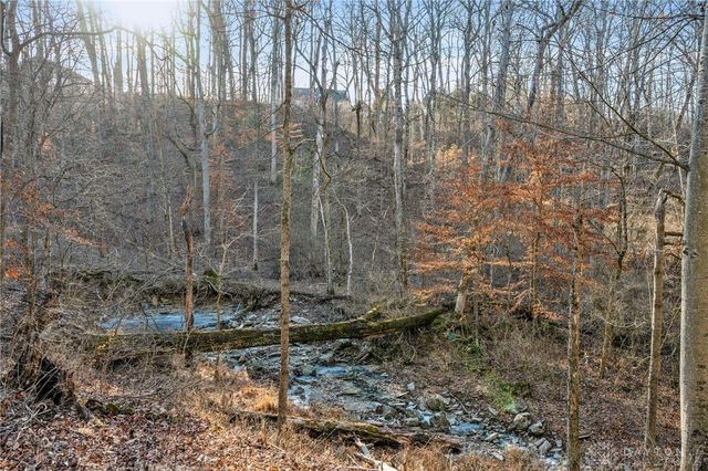 603 Valleywoods Court, Miami Twp, OH 45140