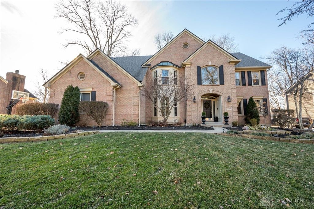 603 Valleywoods Court, Miami Twp, OH 45140