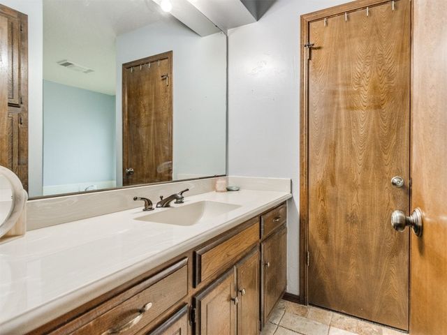 6708 Basswood Canyon Road, Oklahoma City, OK 73162