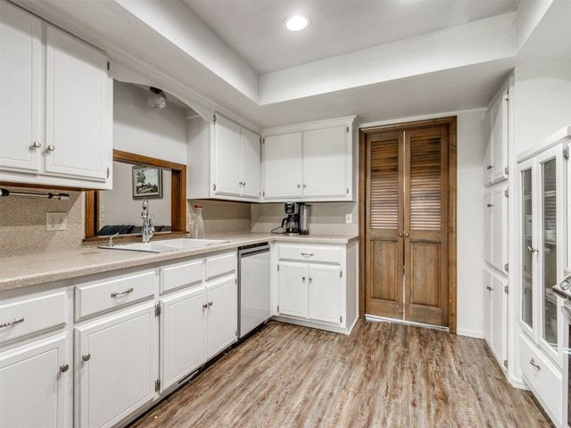 6708 Basswood Canyon Road, Oklahoma City, OK 73162