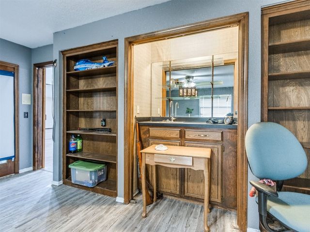 6708 Basswood Canyon Road, Oklahoma City, OK 73162