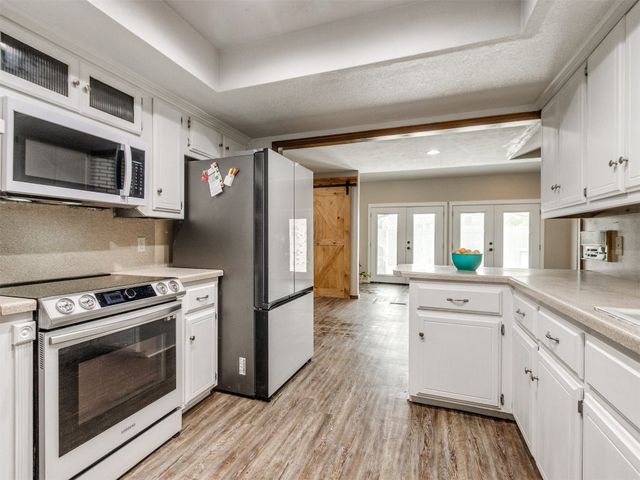 6708 Basswood Canyon Road, Oklahoma City, OK 73162