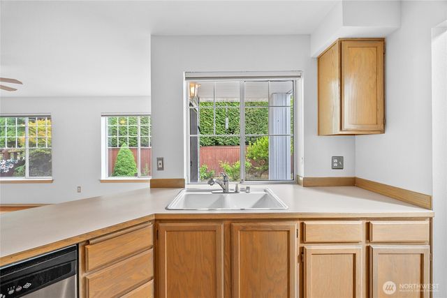 7608 145th Avenue Ct E, Sumner, WA 98390