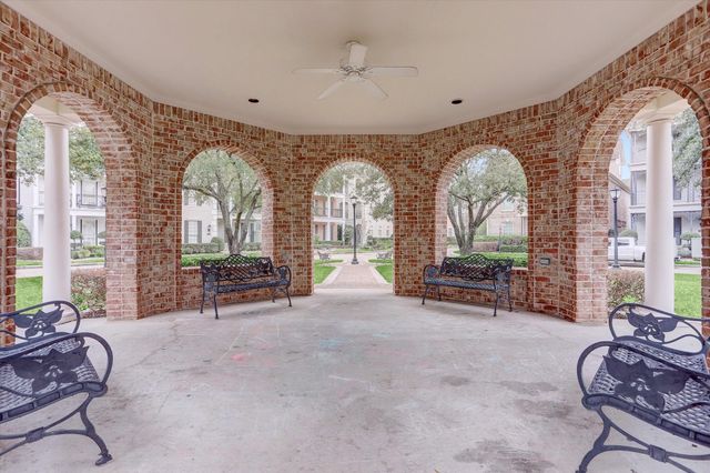 3339 Green Tree Park, Houston, TX 77007