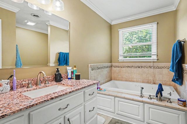 1515 Gina Lynn Dr, Lewisburg, TN 37091