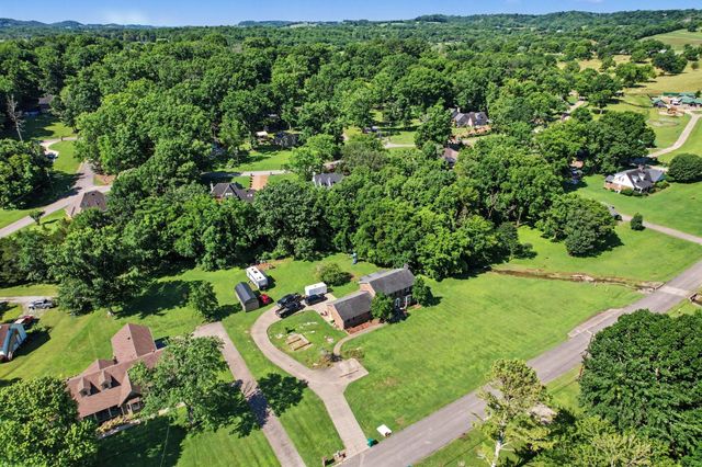 1515 Gina Lynn Dr, Lewisburg, TN 37091