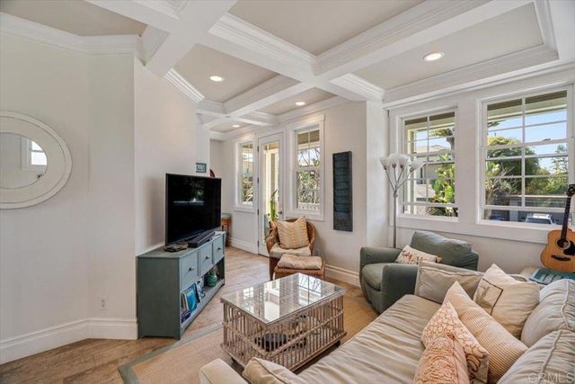 162 Jupiter Street, Encinitas, CA 92024