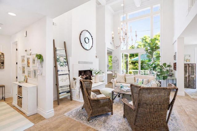 162 Jupiter Street, Encinitas, CA 92024