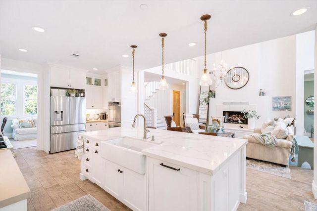 162 Jupiter Street, Encinitas, CA 92024