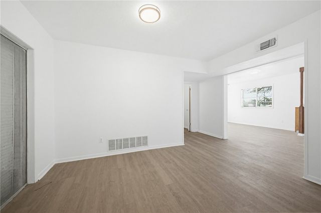 241 Doyle Dr, Portland, TX 78374