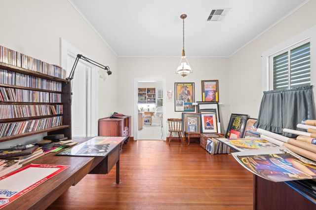 1312 Avenue L, Galveston, TX 77550