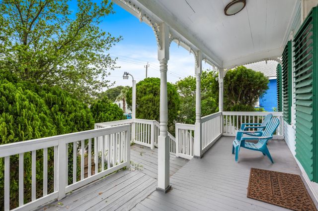 1312 Avenue L, Galveston, TX 77550