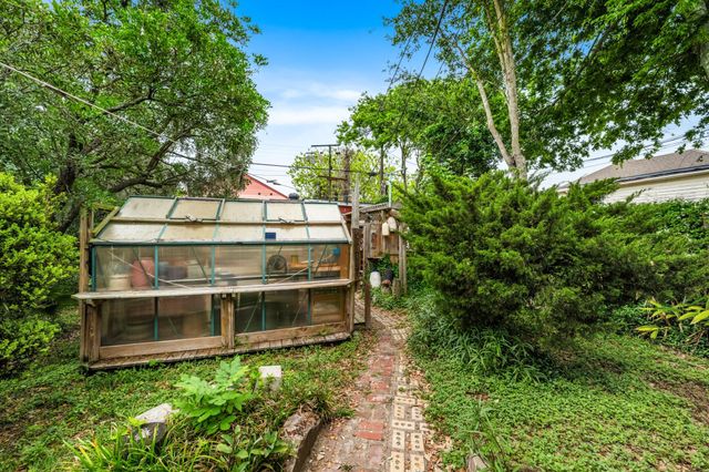 1312 Avenue L, Galveston, TX 77550