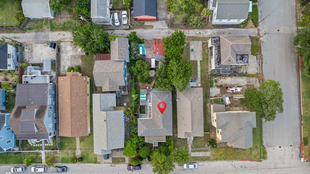 1312 Avenue L, Galveston, TX 77550