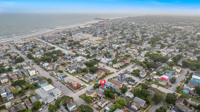 1312 Avenue L, Galveston, TX 77550