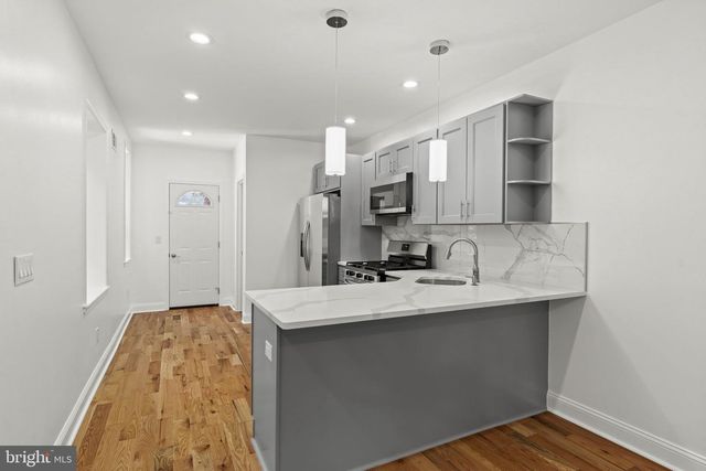 1439 S VOGDES ST, Philadelphia, PA 19143