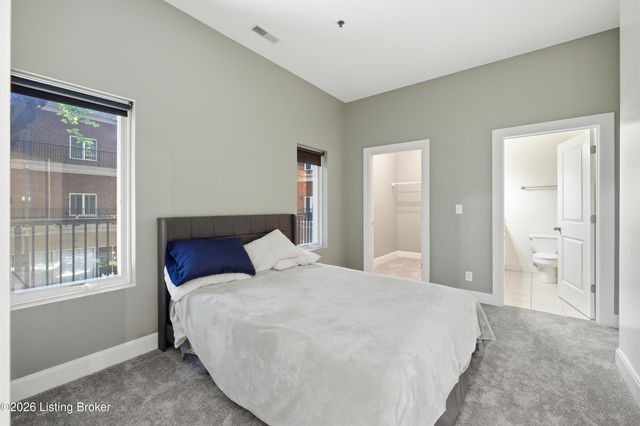 2011 Frankfort Ave 206, Louisville, KY 40206