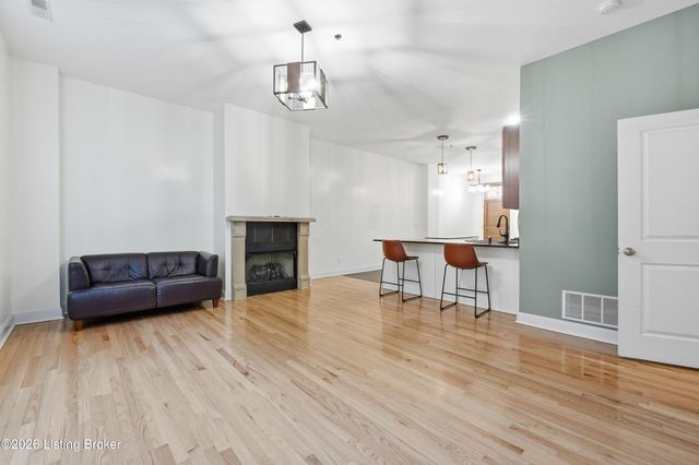 2011 Frankfort Ave 206, Louisville, KY 40206