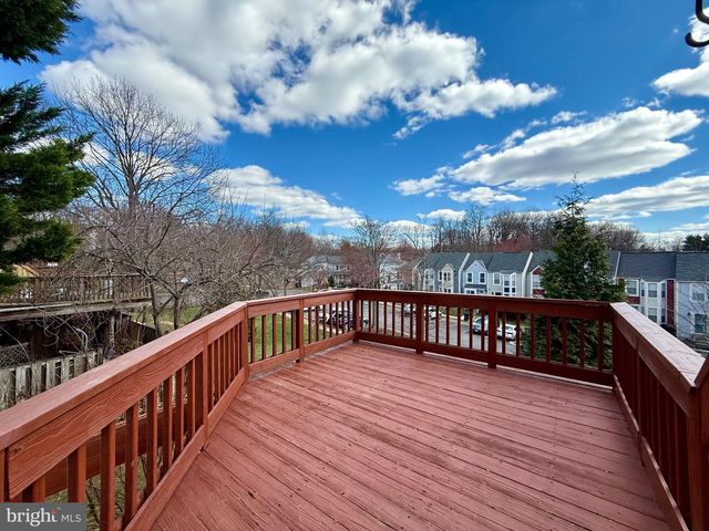 5913 SIR CAMBRIDGE WAY, Alexandria, VA 22315