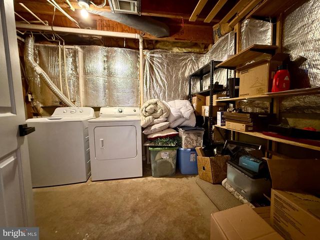 5913 SIR CAMBRIDGE WAY, Alexandria, VA 22315