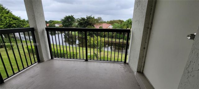 11255 W Atlantic Blvd 307, Coral Springs, FL 33071