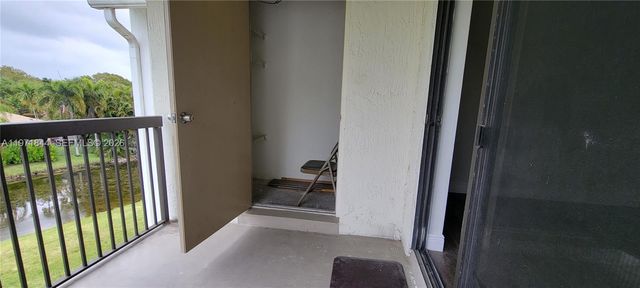 11255 W Atlantic Blvd 307, Coral Springs, FL 33071