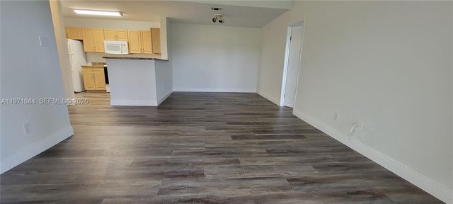 11255 W Atlantic Blvd 307, Coral Springs, FL 33071