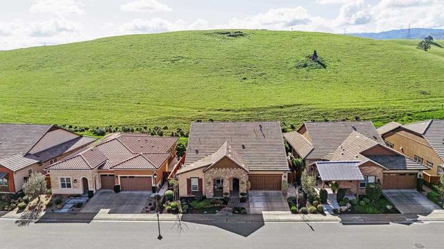 1994 Andalucia Ln, Brentwood, CA 94513