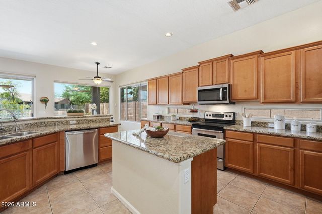 25040 N 44TH Avenue, Phoenix, AZ 85083