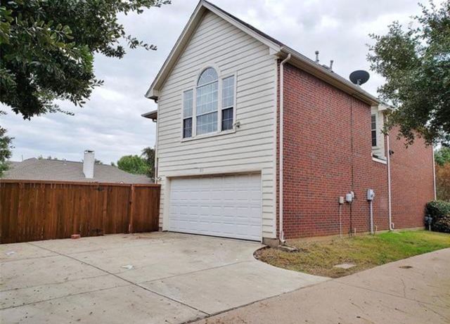 211 Moss Hill Road, Irving, TX 75063