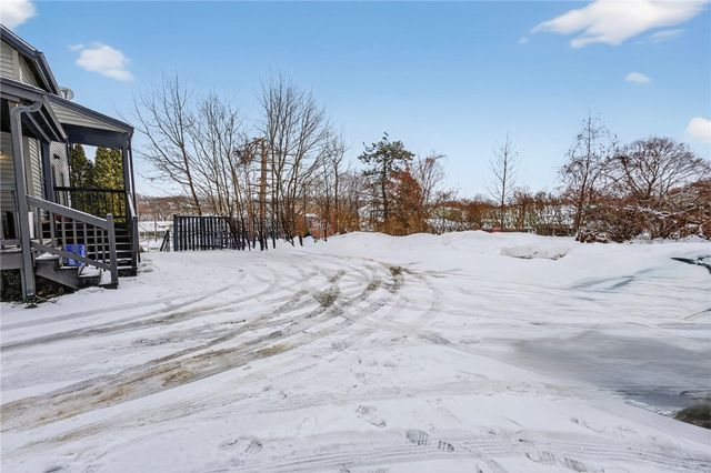 106 Bouvier Avenue, Lincoln, RI 02838