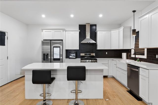 106 Bouvier Avenue, Lincoln, RI 02838