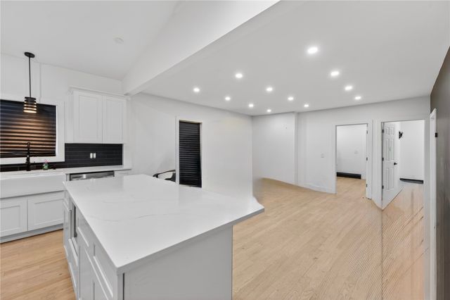 106 Bouvier Avenue, Lincoln, RI 02838