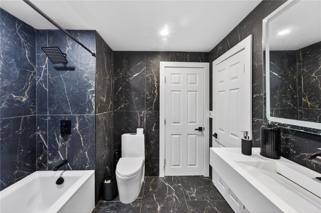 106 Bouvier Avenue, Lincoln, RI 02838