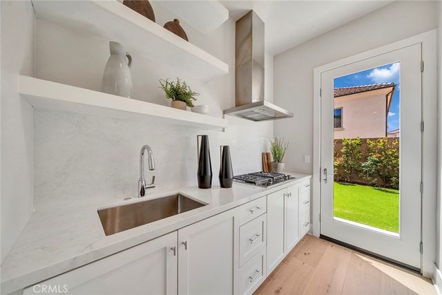207 Pinnacle, Irvine, CA 92602
