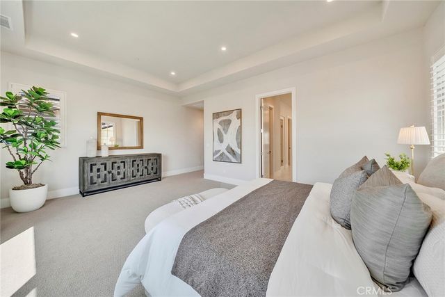207 Pinnacle, Irvine, CA 92602