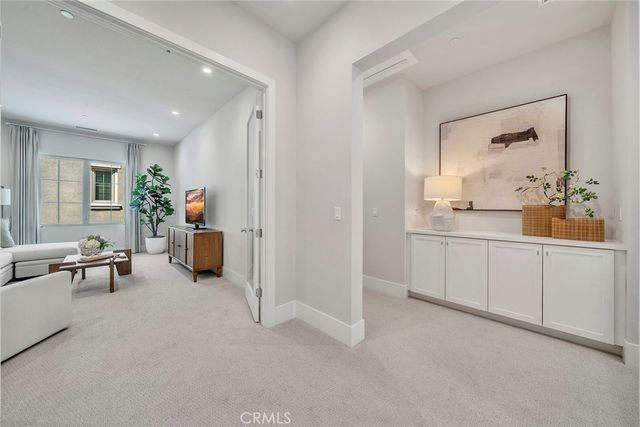 207 Pinnacle, Irvine, CA 92602