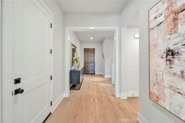 207 Pinnacle, Irvine, CA 92602